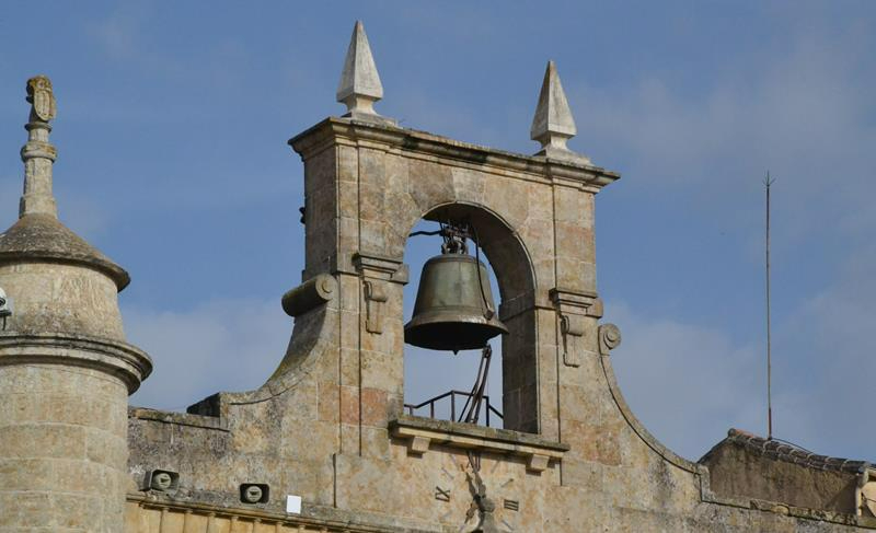 El Ayuntamiento saca a concurso 3 plazas permanentes de Administrativo