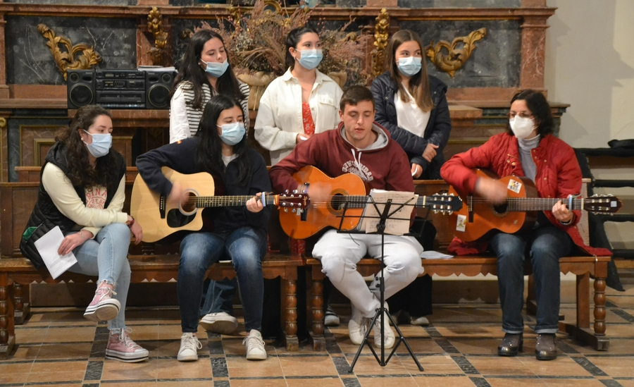 Una Vigilia pone el broche a las ‘12 Horas de Oración por las Vocaciones’