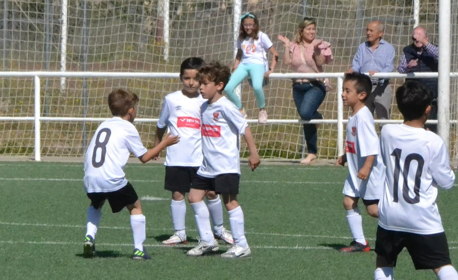 El Ciudad Rodrigo CF pondrá en marcha el lunes las captaciones para la próxima temporada