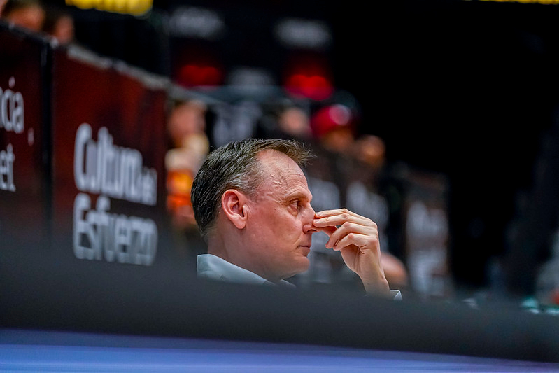 Íñiguez y Silvia, emocionados tras ser campeones de Liga: La temporada es excelente