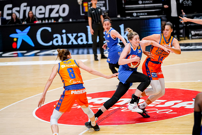 Katie Lou renueva con Los Ángeles Sparks hasta 2023: Estoy feliz de poder ser parte del equipo durante varias temporadas