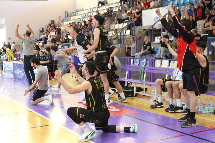 El CB Tormes asciende a LEB Plata tras un año sublime