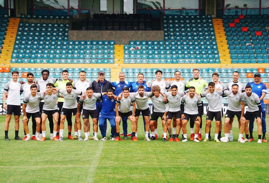 El Salamanca UDS, a ganar al Compostela y esperar resultados en una última jornada de infarto en busca del milagro