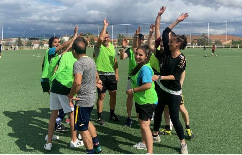 El Prebenjamín y el Benjamín B del Ciudad Rodrigo disfrutan con sus familias de una jornada lúdica