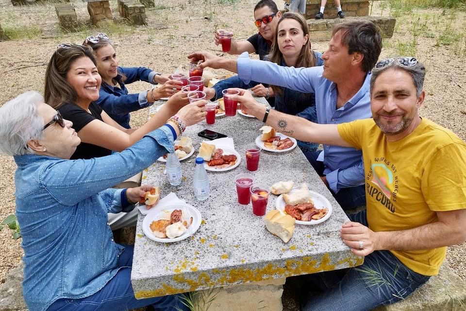 Misa, procesion, charanga y parrillada para festejar a San Isidro en Aldearrubia
