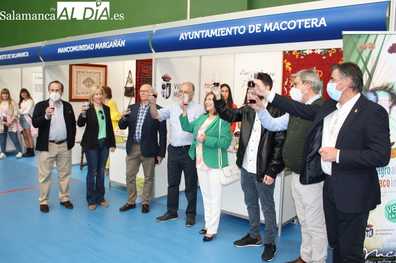 Macotera vuelve a ser epicentro de los colores y sabores de nuestra tierra con la multitudiria Feria Agroalimentaria y Macoinnova