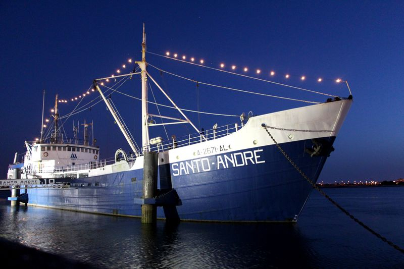 Vuelven las visitas a bordo del Navío-Museo Santo André
