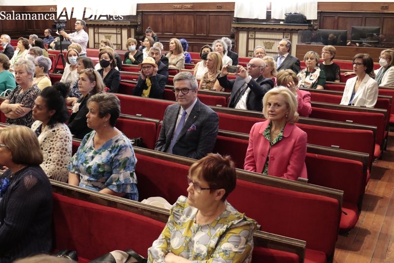 Feliz graduación de los alumnos de la Experiencia en la Universidad de Salamanca