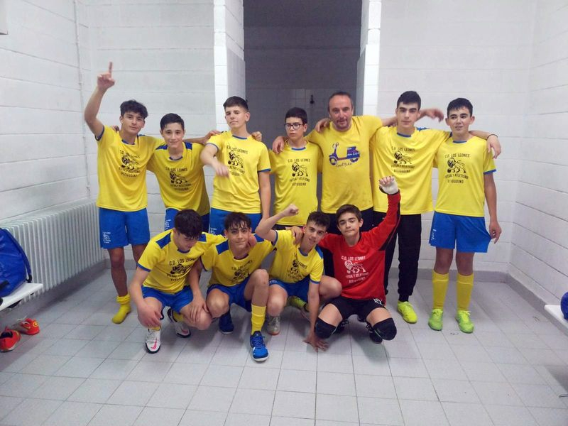 Los infantiles del CD Los Leones de Vitigudino siguen adelante en el campeonato autonómico