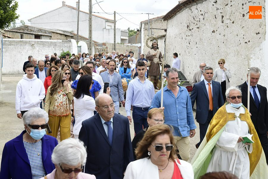 Carpio de Azaba se pone sus mejores galas para procesionar al patrón de los agricultores
