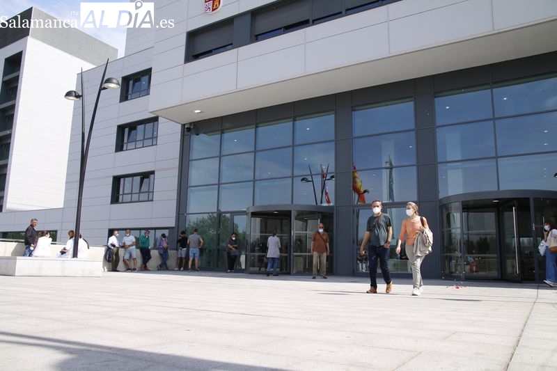 Más de 90 ingresados por coronavirus en el Hospital de Salamanca