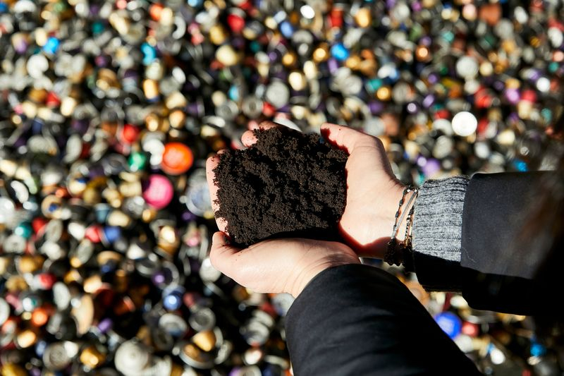 La cadena de supermercados que impulsa la recogida de cápsulas de café usadas 