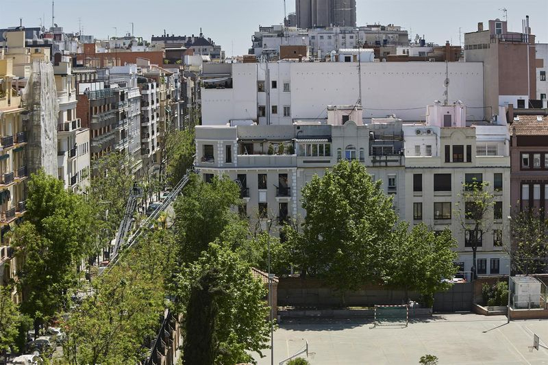 Localizados sin vida los dos operarios desaparecidos en la explosión de Madrid