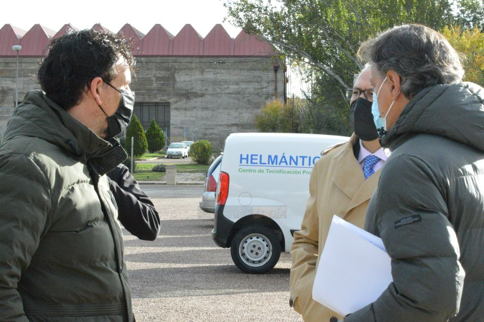 La propuesta del Ayuntamiento para el Reina Sofía: ampliación de los campos de fútbol 7 por 300.000 euros en un plazo de siete meses