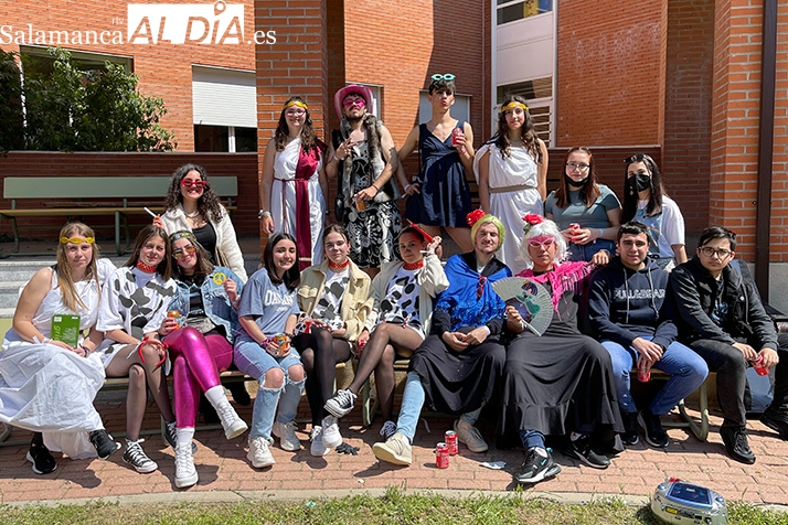 El IES Senara de Babilafuente celebra junto a docentes y alumnos su XXV aniversario
