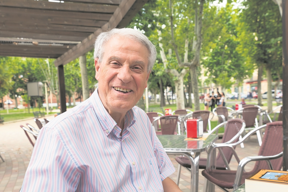 Jesús Málaga abre el ciclo de coloquios organizado por Famasa 