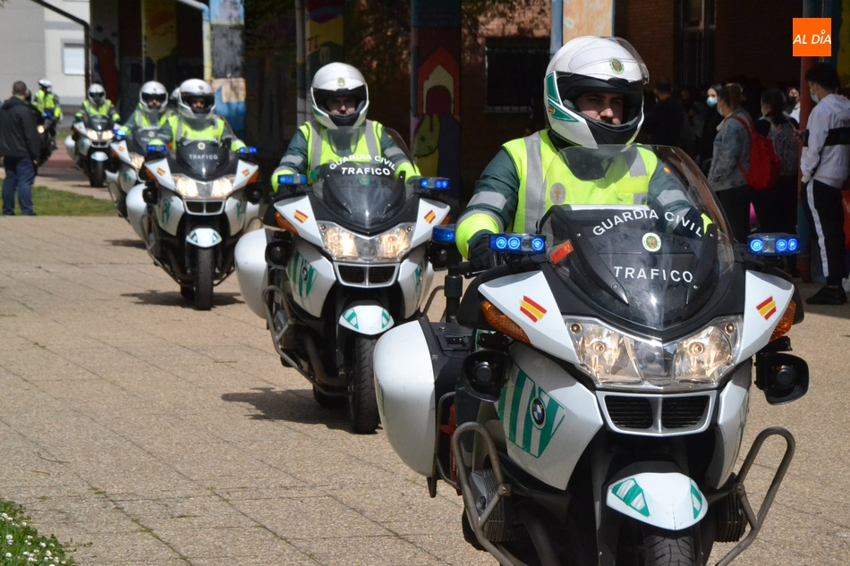 Herido un motorista de la Guardia Civil antes del inicio de la II Challenge Ciclista de Salamanca