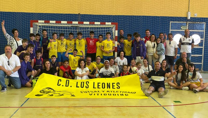 El equipo infantil del CD Los Leones de Vitigudino se proclama campeón de Castilla y León