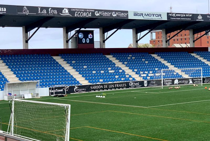 Así avanzan las gestiones del Ayuntamiento para que el Reina Sofía pase a ser de césped natural