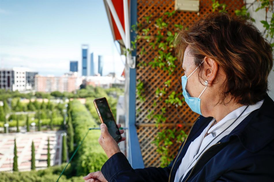 Mesa redonda sobre los retos actuales de las personas sordas 