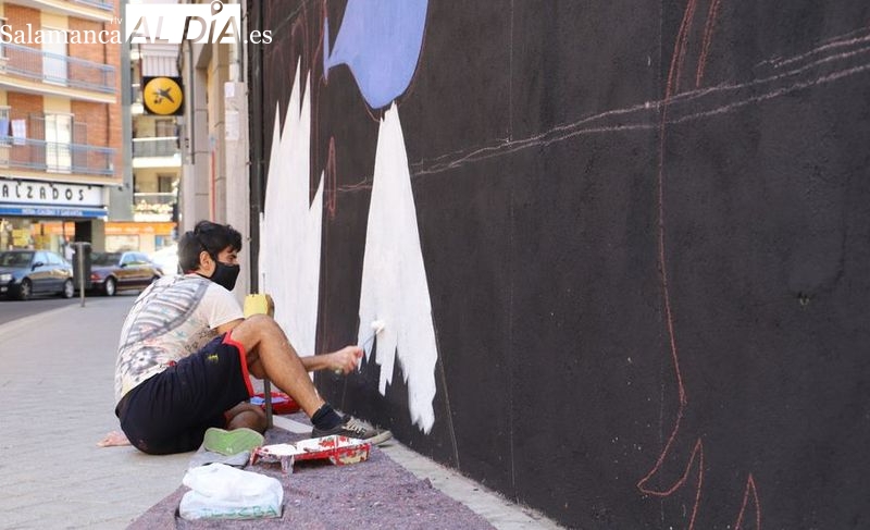 Rutas guiadas y visitas teatralizadas a la Galería Urbana del Barrio del Oeste