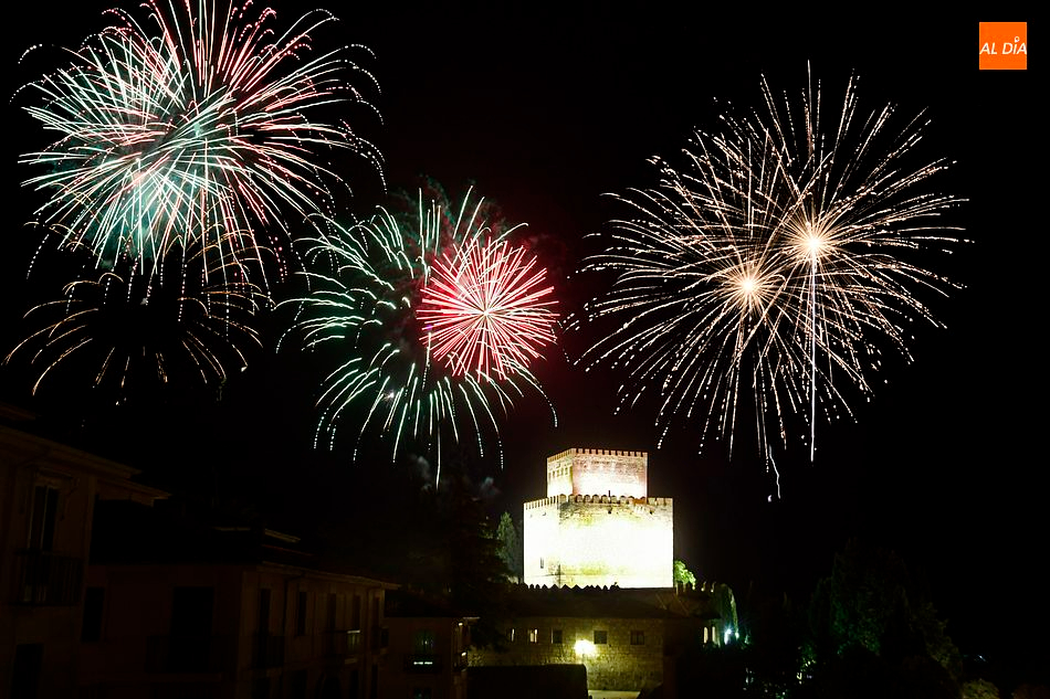 A licitación el lanzamiento veraniego de fuegos artificiales, que tendrá lugar el 15 de agosto