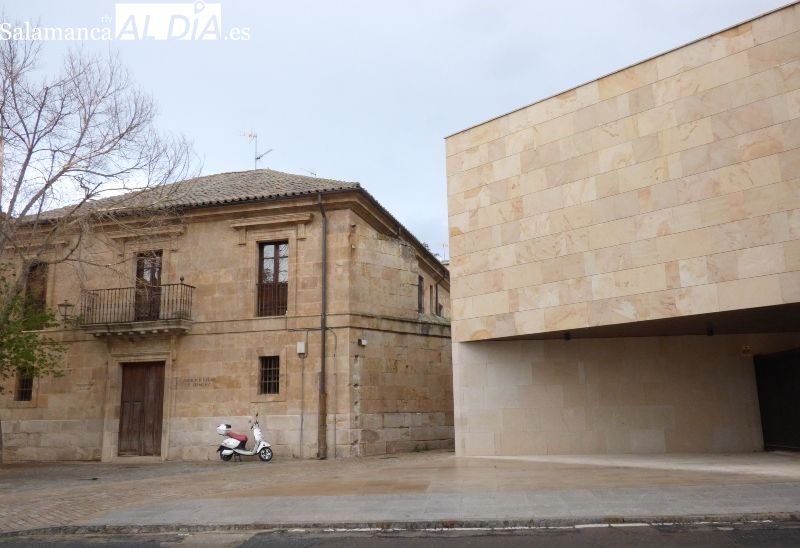 Polémica en Salamanca por la piedra que intenta imitar a la de Villamayor, es una falta de respeto 
