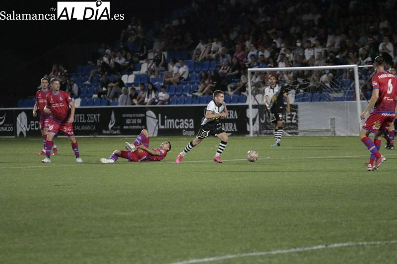 Sitúan a Íñigo Muñoz en el radar de la Cultural Leonesa para la próxima temporada