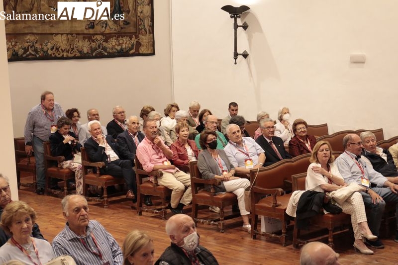 Alumni-USAL reúne a los graduados hace más de 40 años 