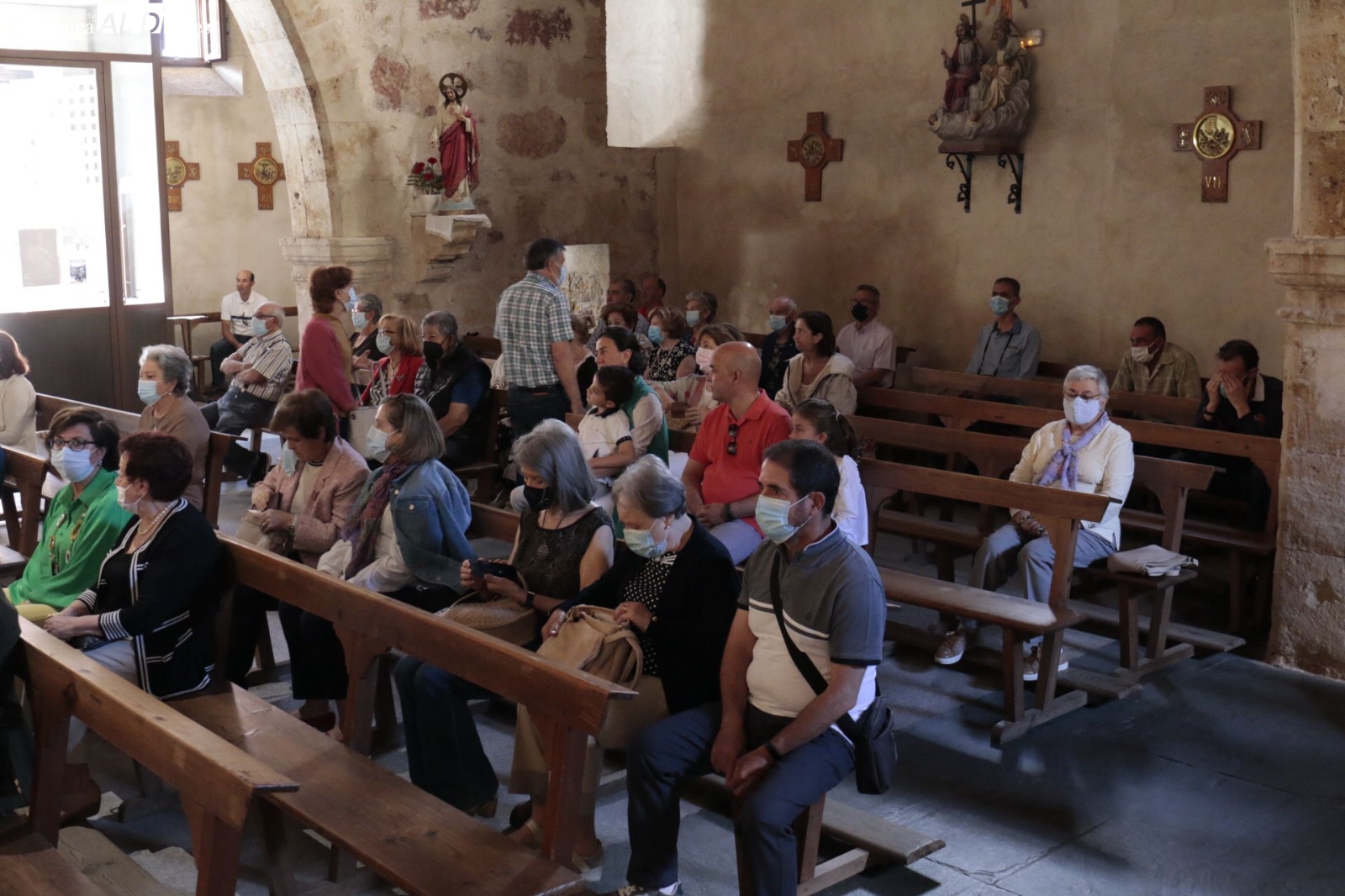 Sentido homenaje a la Virgen de la Encarnación en el Arrabal