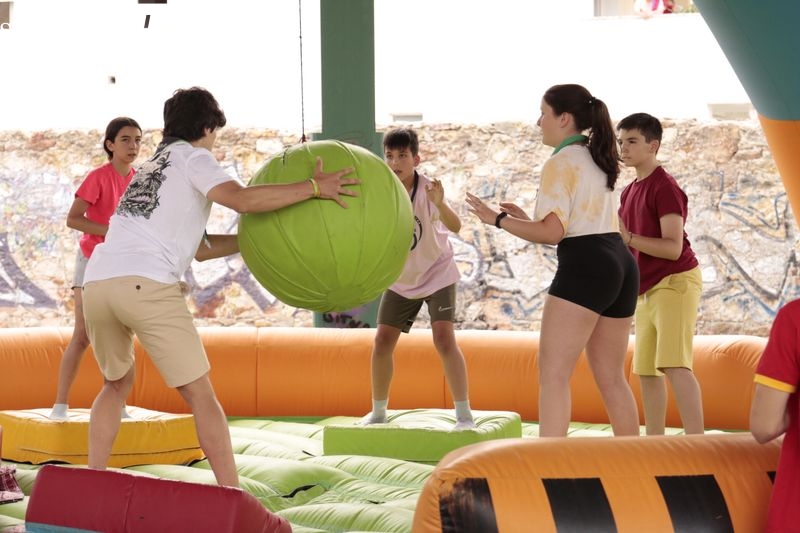 Niños y jóvenes disfrutan con la Picasso Rush