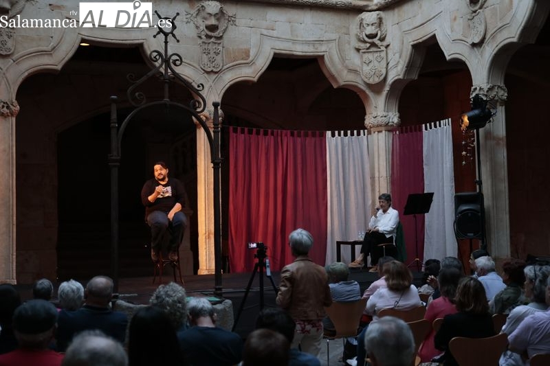 Velada de cuentos en la Casa de las Conchas 