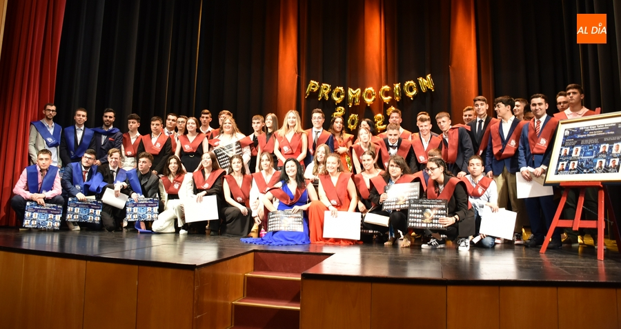 El IES Fray Diego Tadeo celebra el final de un largo viaje académico que no vamos a olvidar
