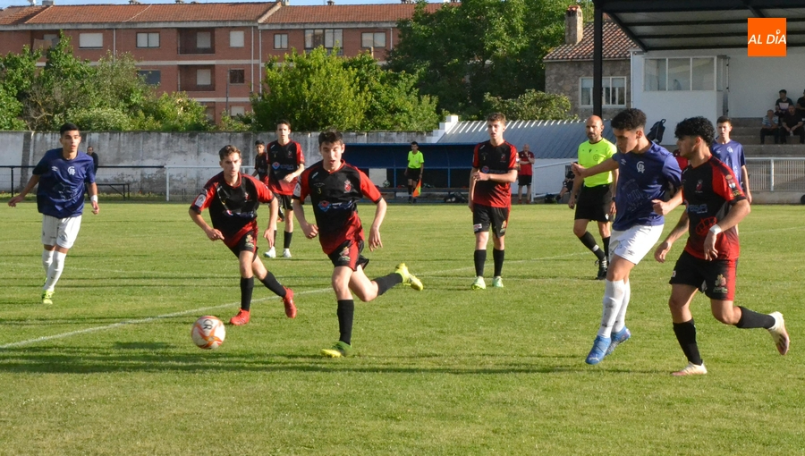 El Ciudad Rodrigo gana al Laguna en el partido inaugural del Torneo en homenaje a Miguel González