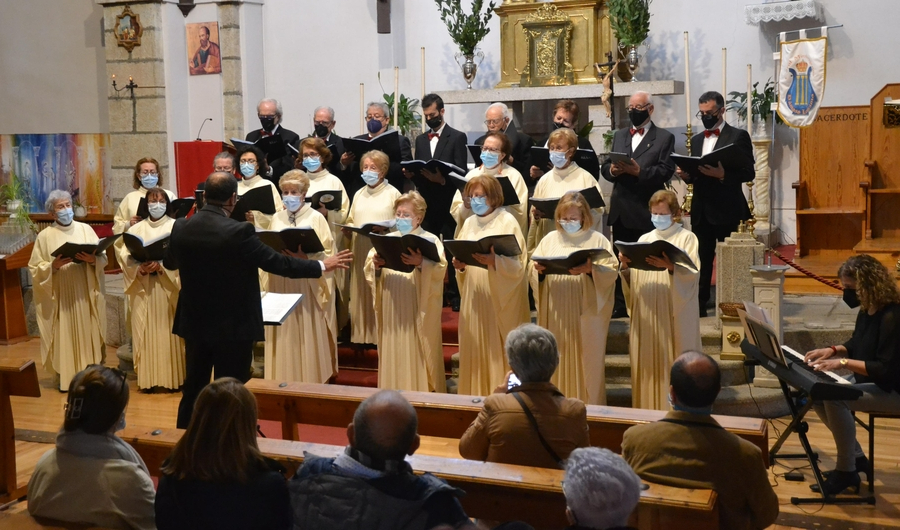 El Teatro Nuevo acogerá el sábado un Concierto de Corales con tres agrupaciones