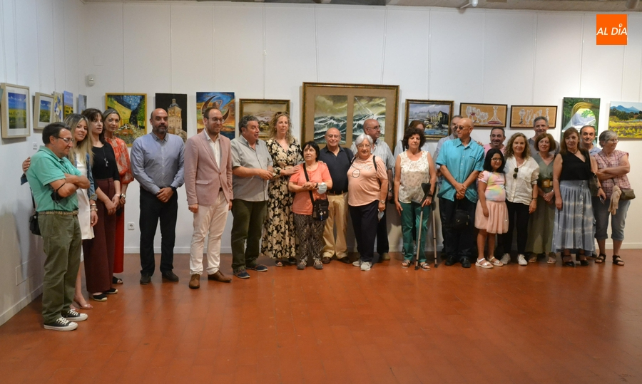 Expuestos los trabajos de los cerca de una treintena de alumnos del Taller Municipal de Pintura