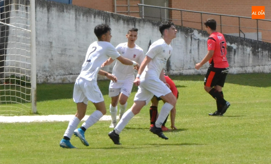El Juvenil del Ciudad Rodrigo CF hace pleno de victorias y jugará la final de su Torneo