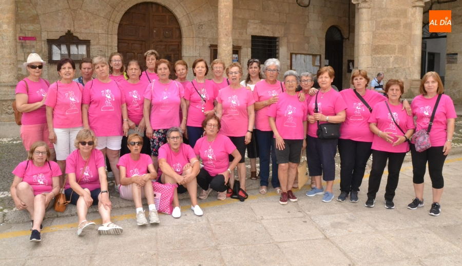 El taller de gimnasia de Amanecer festeja el final del curso