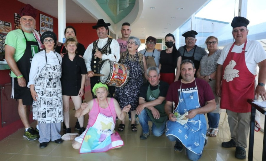 Fuentes de Oñoro reúne a 230 comensales en una cena solidaria a favor de Ucrania