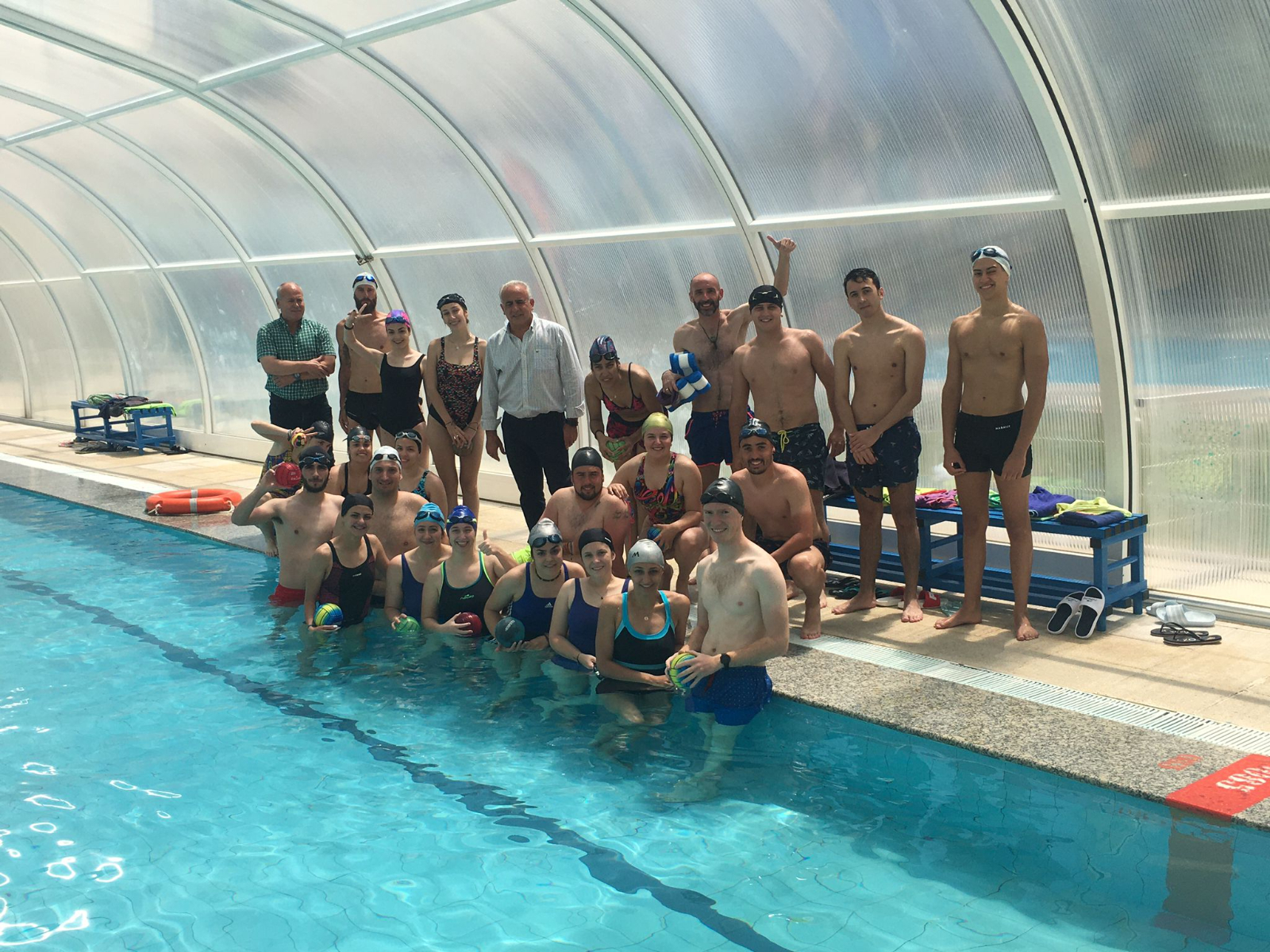 Una veintena de jóvenes participa en el Curso de Monitor Provincial de Natación 