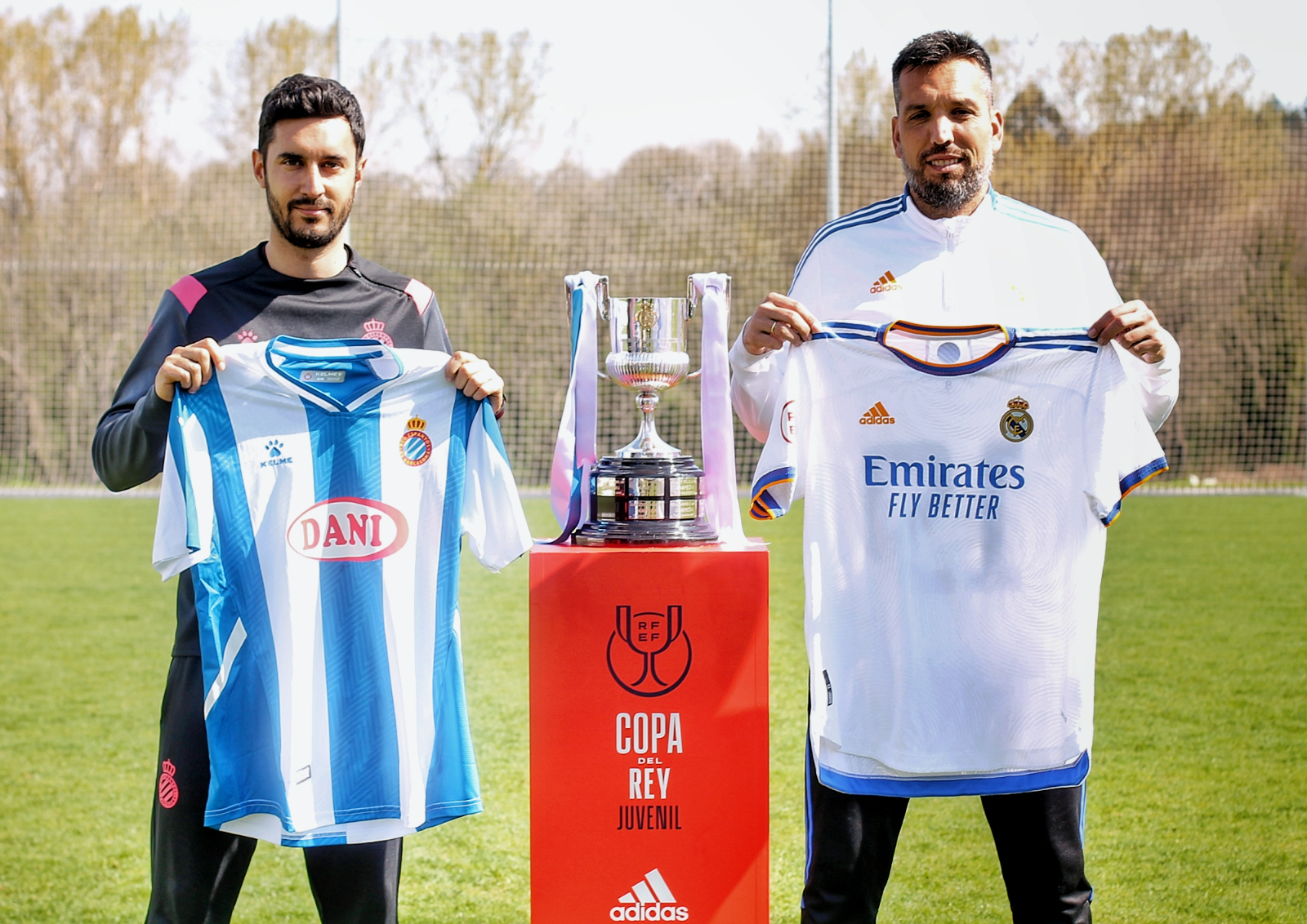 Hernán Pérez deja de ser entrenador en el Real Madrid