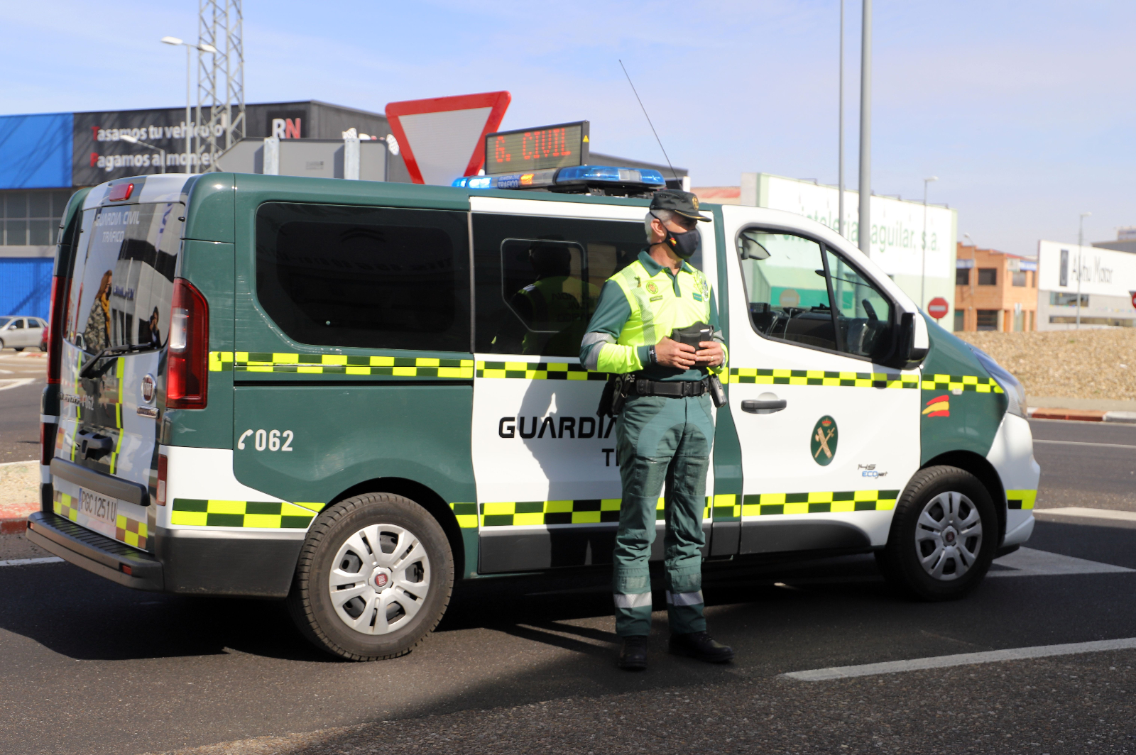 Interceptado un conductor irlandés que circulaba a 222 km/h por la A-62