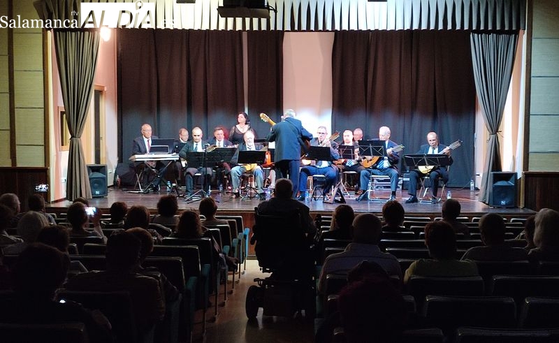 Bonito concierto de la Agrupación Musical Salmantina en Villarino de los Aires