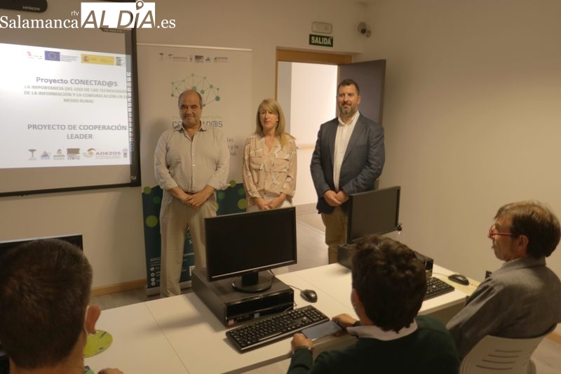 Adezos presenta en Vitigudino el Plan Comarcal de Transformación Digital de la zona oeste de Salamanca 