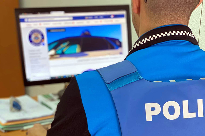 La colaboración vecinal permite localizar en Peñaranda al dueño de una cartera perdida con 300 euros en su interior