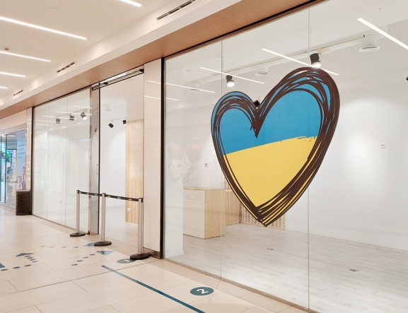 El Centro Comercial El Tormes abrirá de nuevo el punto de recogida de ayuda humanitaria para Ucrania