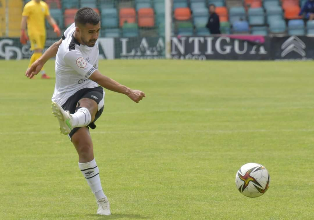 El Salamanca UDS quiere que Télles siga el curso que viene