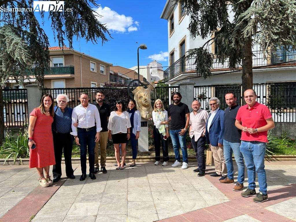 Los artistas del I Simposio Internacional de Escultura al Aire Libre desvelan sus creaciones