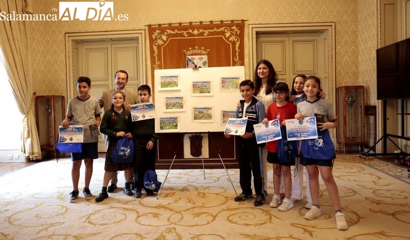 Día feliz para los ganadores del Concurso Infantil de Aqualia