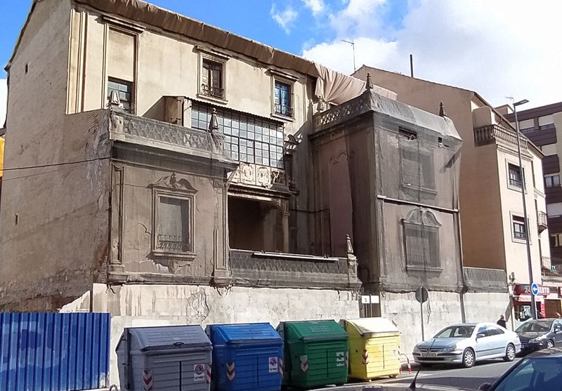 El caserón del barrio del Oeste que ha entrado en la Lista Roja de Patrimonio